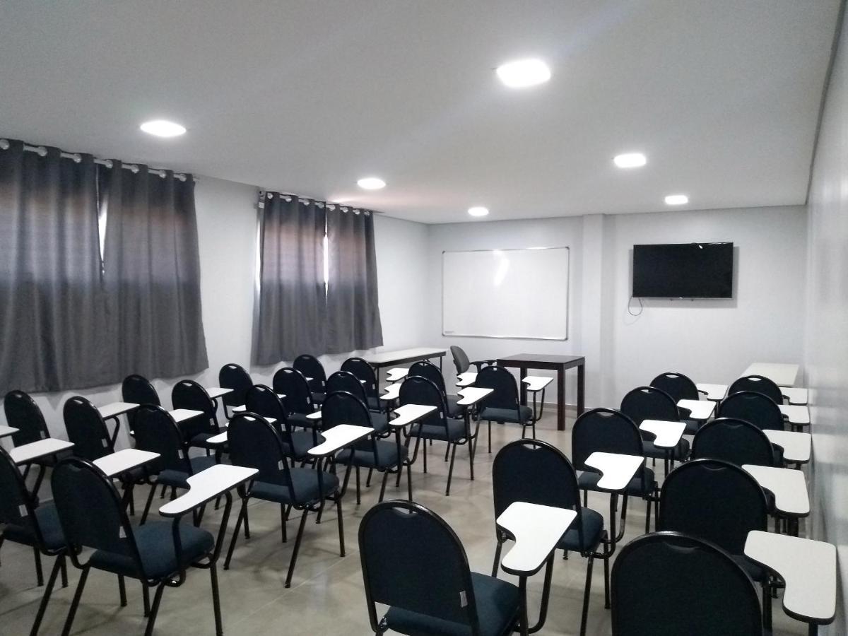 Tri Hotel Smart Chapecó Kültér fotó